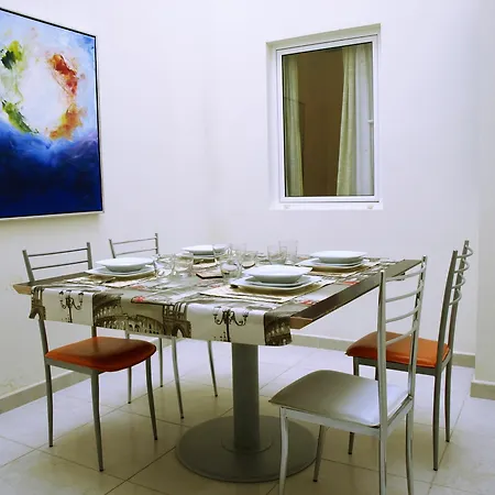 Flatguest Culture Town * Telde